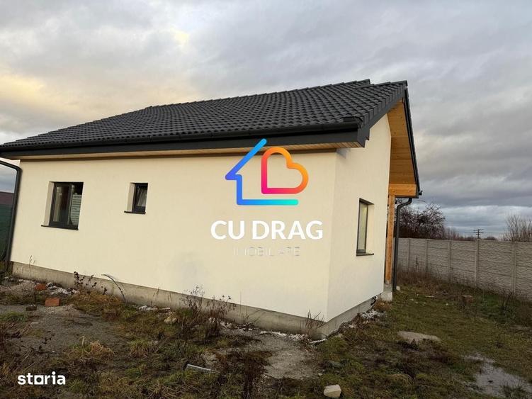 Casă cu 3 camere cu Teren 400 Mp în Cristian