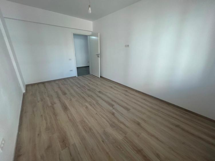 Apartament cu 2 camere decomandat în Berceni