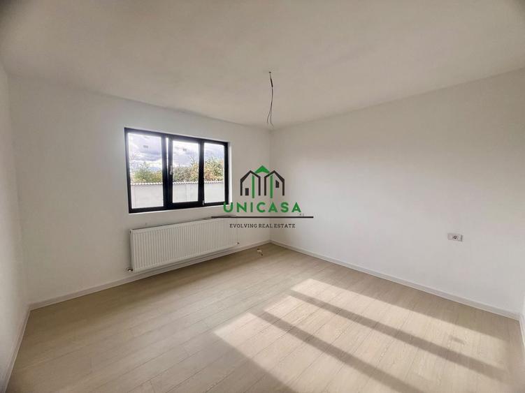 Casă individuală cu 3 camere cu Teren 500 Mp în Stupărei
