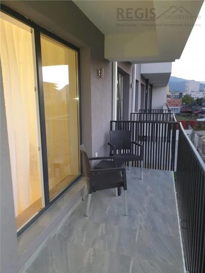 Garsoniera spatioasa 42 mp cu loc de parcare langa Coresi - 8