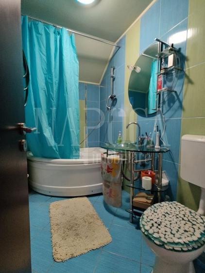 Casă individuală cu 5 camere cu Canalizare în Gheorgheni