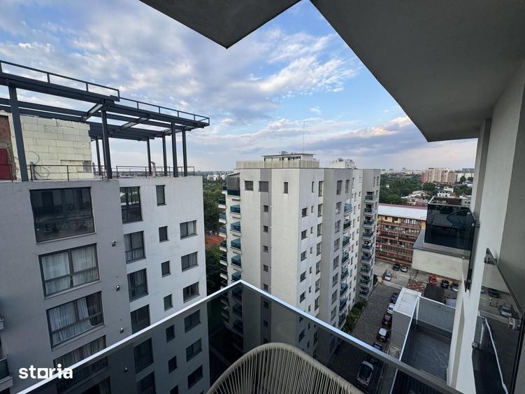 Apartament cu 2 camere decomandat în Tei