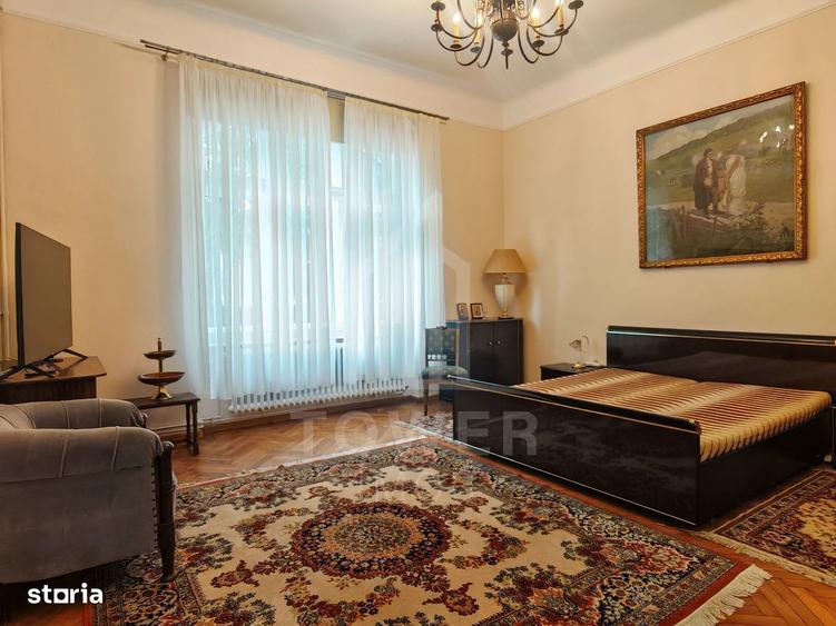 Casă cu 2 camere cu Teren 1000 Mp în Central