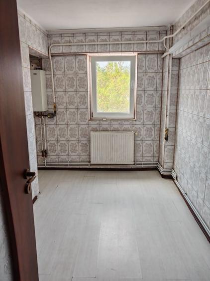 Apartament cu 2 camere decomandat în Cuza Vodă