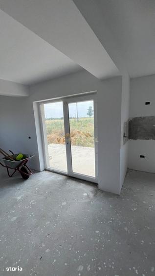 Casă cu 3 camere cu Teren 383 Mp în Giulești