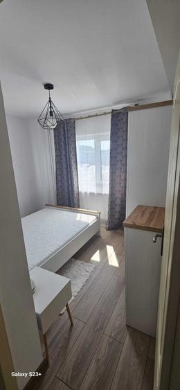Apartament cu 2 camere decomandat în Faleză
