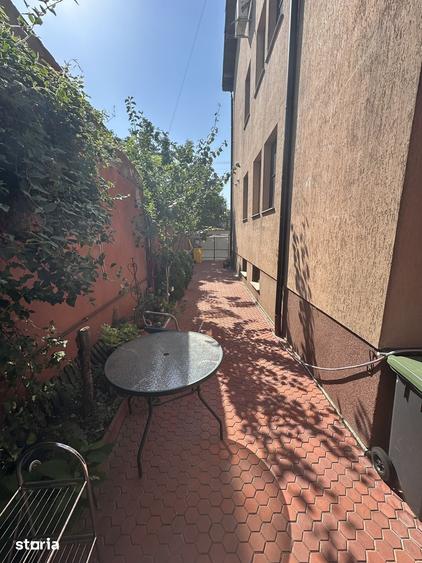 Casa curte zona Giurgiului-Sura Mare - 8