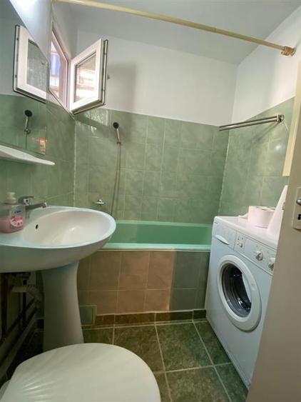 Apartament cu 2 camere decomandat, mobilat în Giurgiului