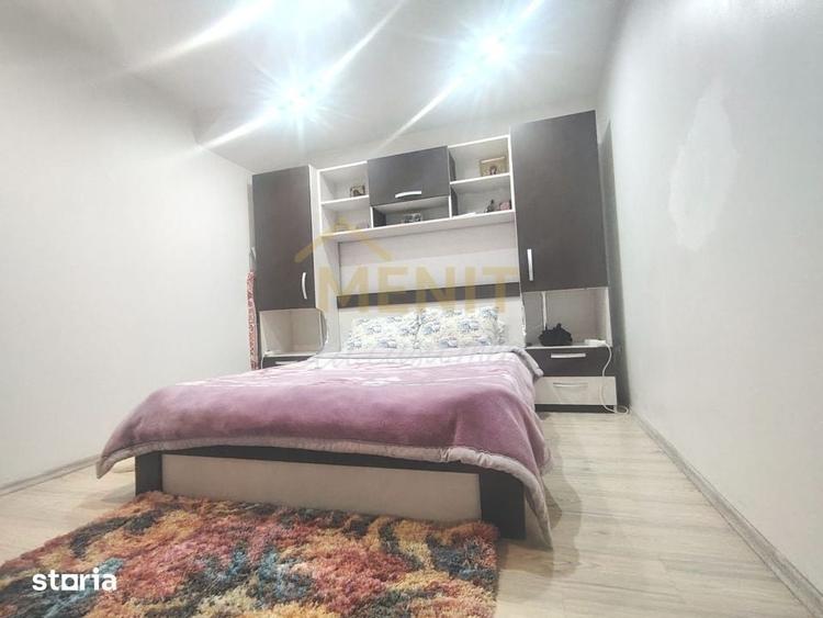 Casă cu 5 camere cu Teren 287 Mp în Central