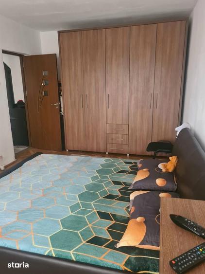 Apartament cu 2 camere decomandat în 1 Mai