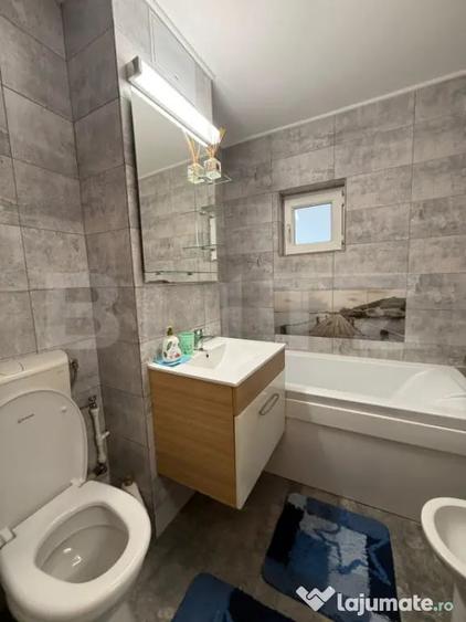 Apartament de vanzare, 2 camere decomandate, etaj 1, loc de - 4