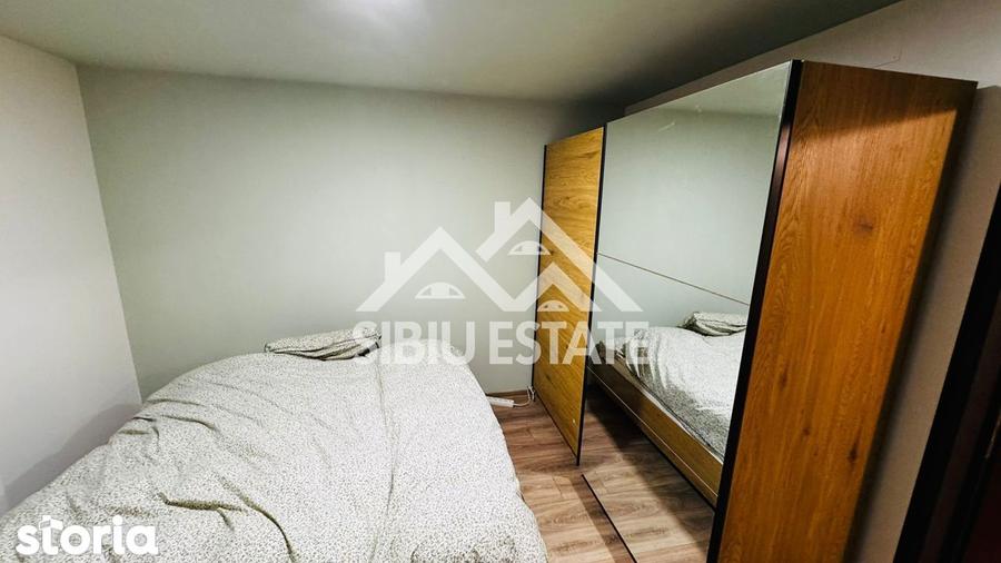 Casă cu 4 camere cu Teren 400 Mp în Central