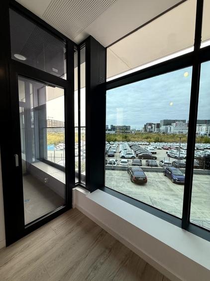 Apartament cu 2 camere semidecomandat în Pipera
