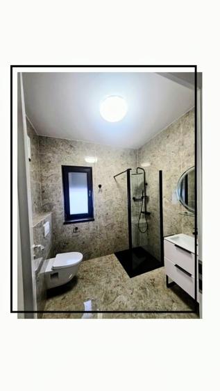 Duplex cu 5 camere cu Canalizare în Corbeanca