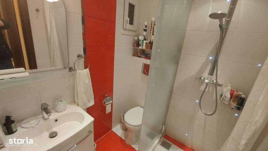 Apartament cu 3 camere decomandat în Cișmigiu