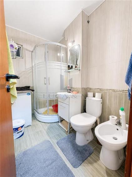 Apartament cu 2 camere semidecomandat în Lipovei