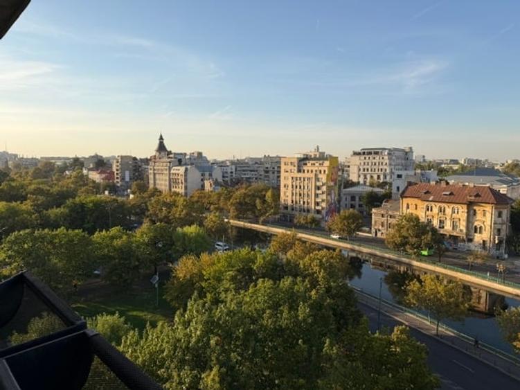 Apartament cu 2 camere decomandat în P-ța Unirii