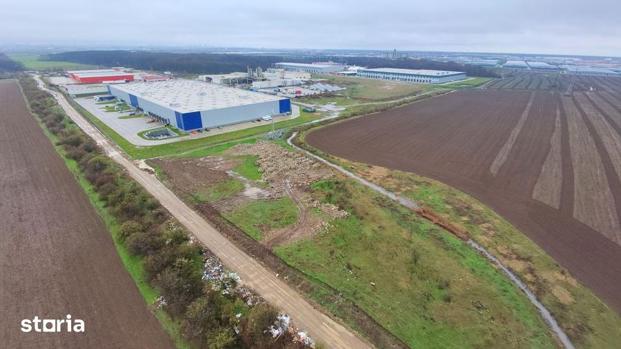 Teren de 10000 mp, în Găneasa