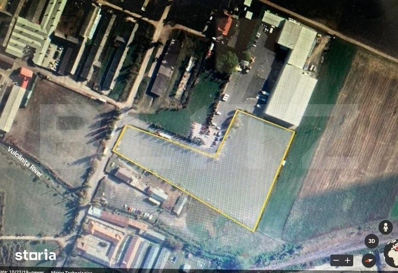 Teren de 5800 mp, în Central