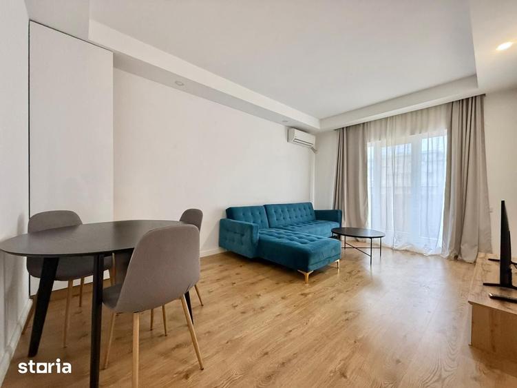 Apartament cu 3 camere decomandat în Ștefăneștii de Jos