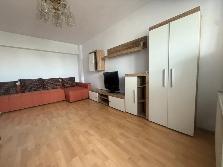 Apartament cu 3 camere decomandat în Griviței