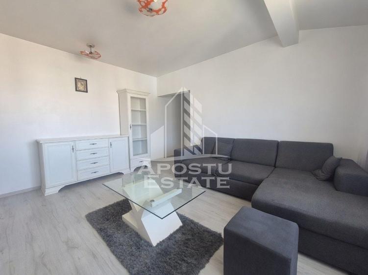 Apartament cu 2 camere nedecomandat, mobilat în Dâmbovița