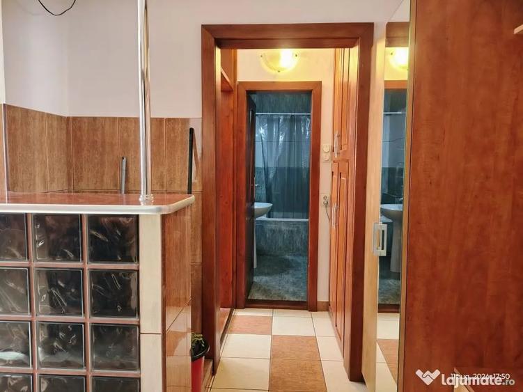 Inchiriez 2 camere Str. Onestilor. Pret 300 euro. Comisi... - 1