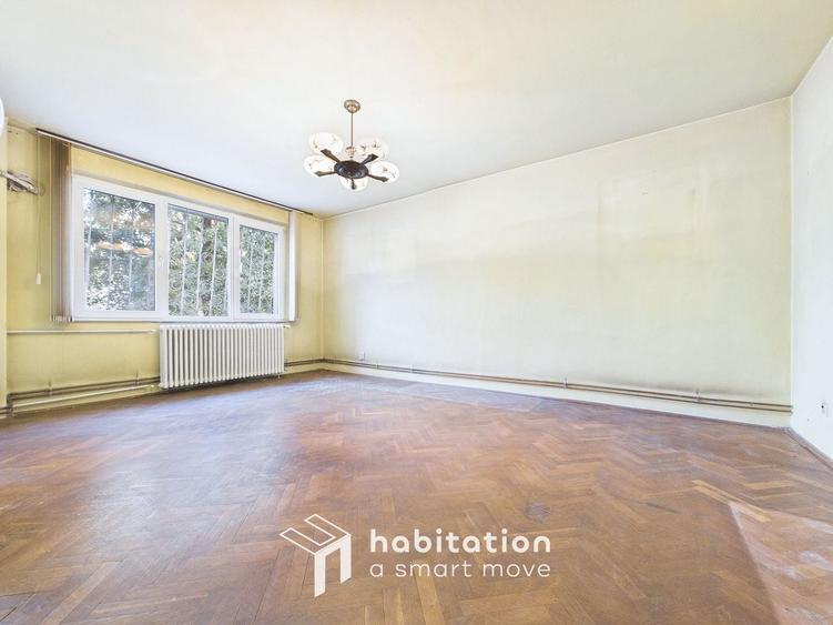 Apartament cu 4 camere semidecomandat în Central