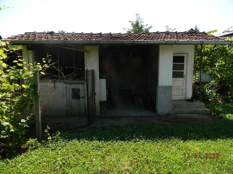 Casă cu 3 camere cu Canalizare în Jiblea Veche