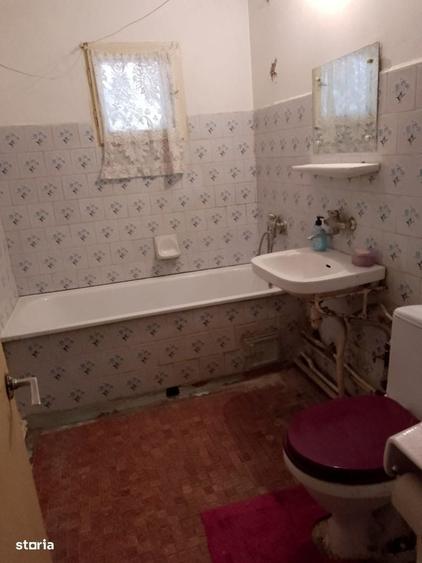 Apartament cu 2 camere decomandat în Independenței
