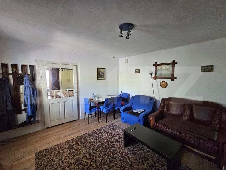 Casă cu 3 camere cu Teren 1249 Mp în Laz (Săsciori)
