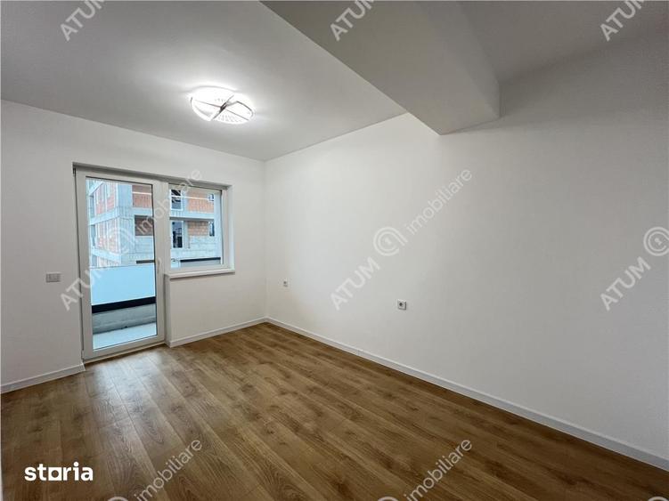 Apartament cu 3 camere decomandat în Piața Cluj
