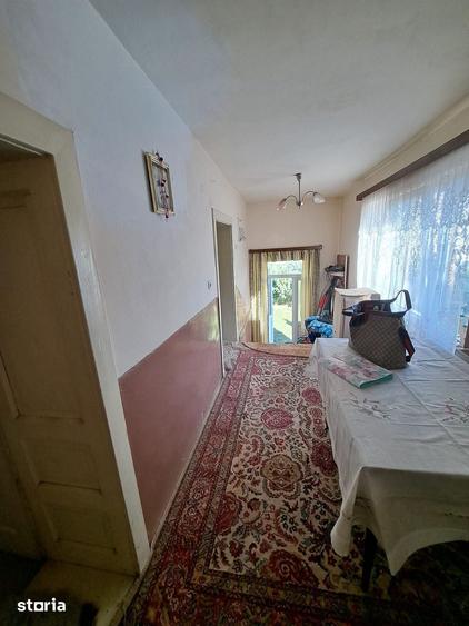 Casă cu 3 camere cu Teren 800 Mp în Slimnic