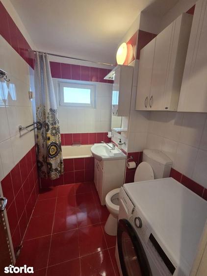 Apartament cu 3 camere în Mărăști