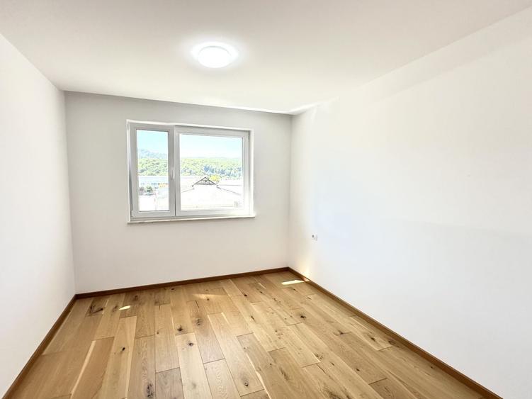 Apartament cu 3 camere decomandat de inchiriat, Urban Plaza - 14