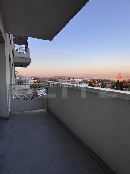 Apartament 3 camere, 67 mp, zona Vest