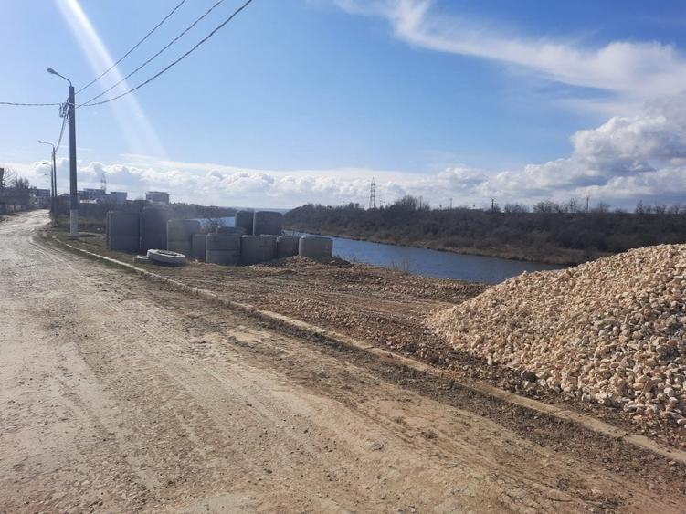 Teren Construcții intravilan de 1000 mp, în Nord
