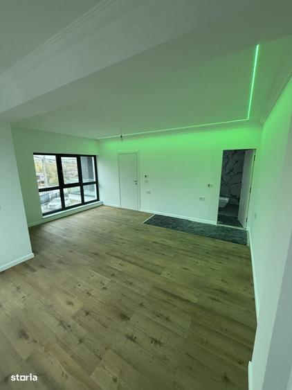 Casă cu 4 camere cu Teren 305 Mp în Central