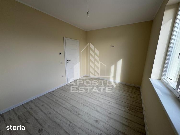 Casă cu 3 camere cu Teren 236 Mp în Șag