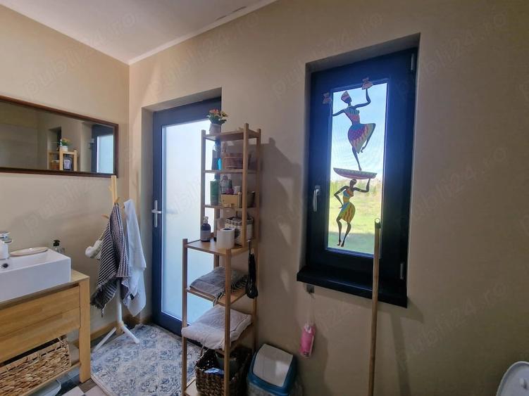 Casă cu 3 camere cu Teren 1000 Mp în Pecineaga