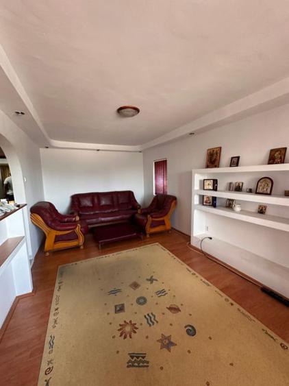 Apartament 3 camere de vanzare in zona Gara etaj inte - 6