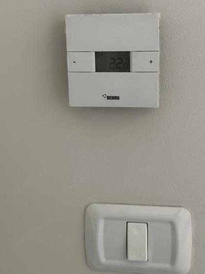 Apartament cu 2 camere decomandat în Spitalul Județean