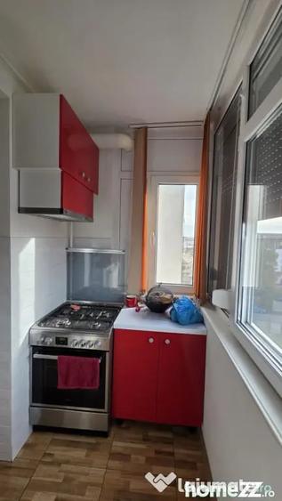 Apartament cu 3 camere decomandat în Ultracentral