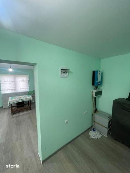 Casă cu 2 camere cu Teren 8339 Mp în Central