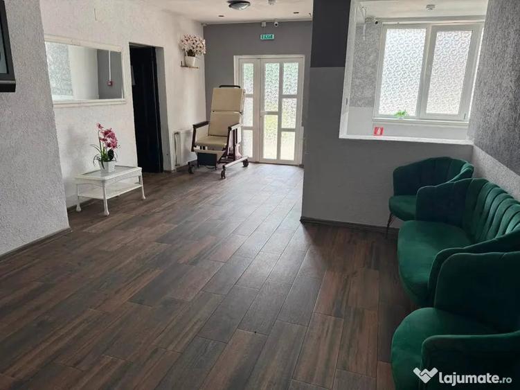 Casă cu 7 camere în Lenauheim