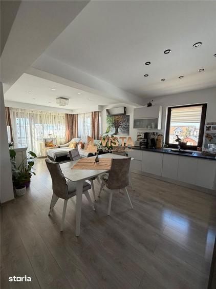 Apartament cu 4 camere, mobilat în Tractorul