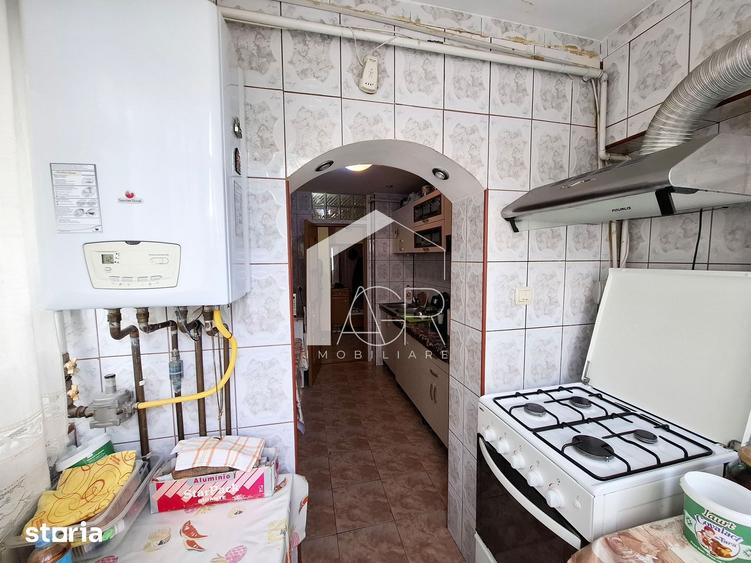 Apartament cu 3 camere decomandat în Mihai Bravu
