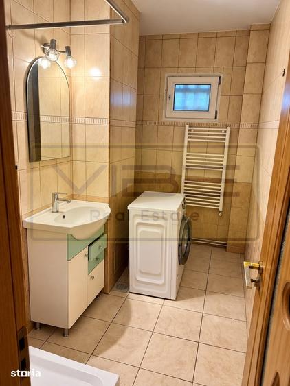 Apartament cu 2 camere semidecomandat în Podu Roș