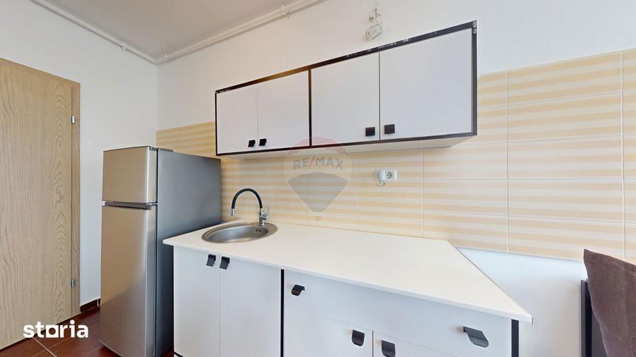 Apartament cu 2 camere semidecomandat în Valea Cetății