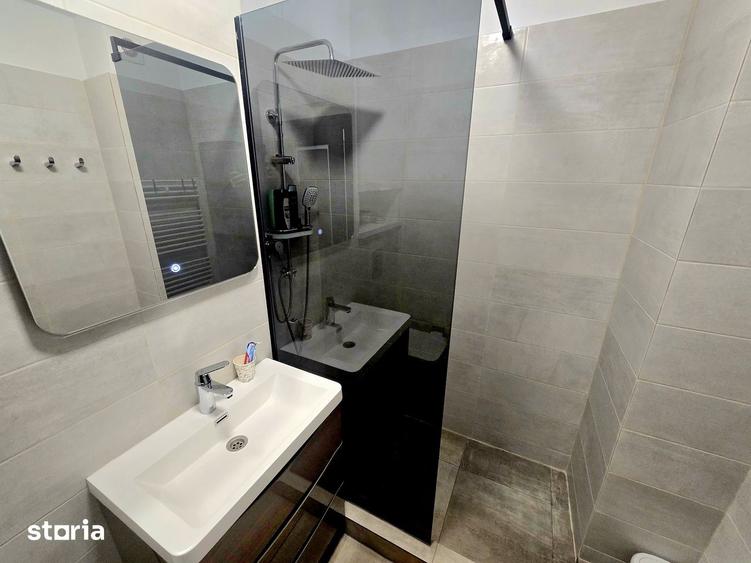 Apartament cu 3 camere în Ultracentral